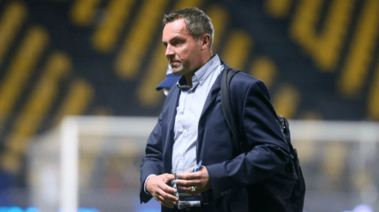 Συνάντηση με Λανουά στη Super League