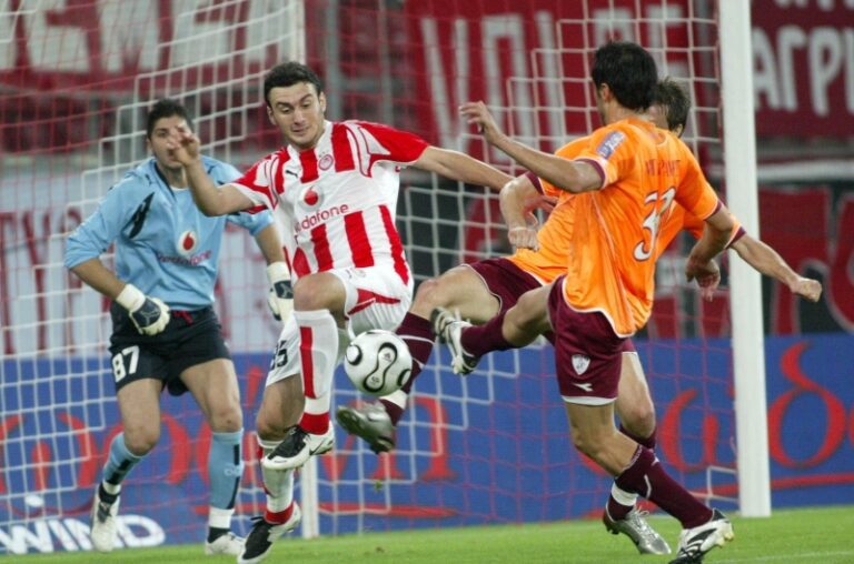 https://paoktoday.gr/football/stin-epo-oi-ekprosopoi-tou-paok-ekdikazetai-i-efesi-loutseskou-pics/