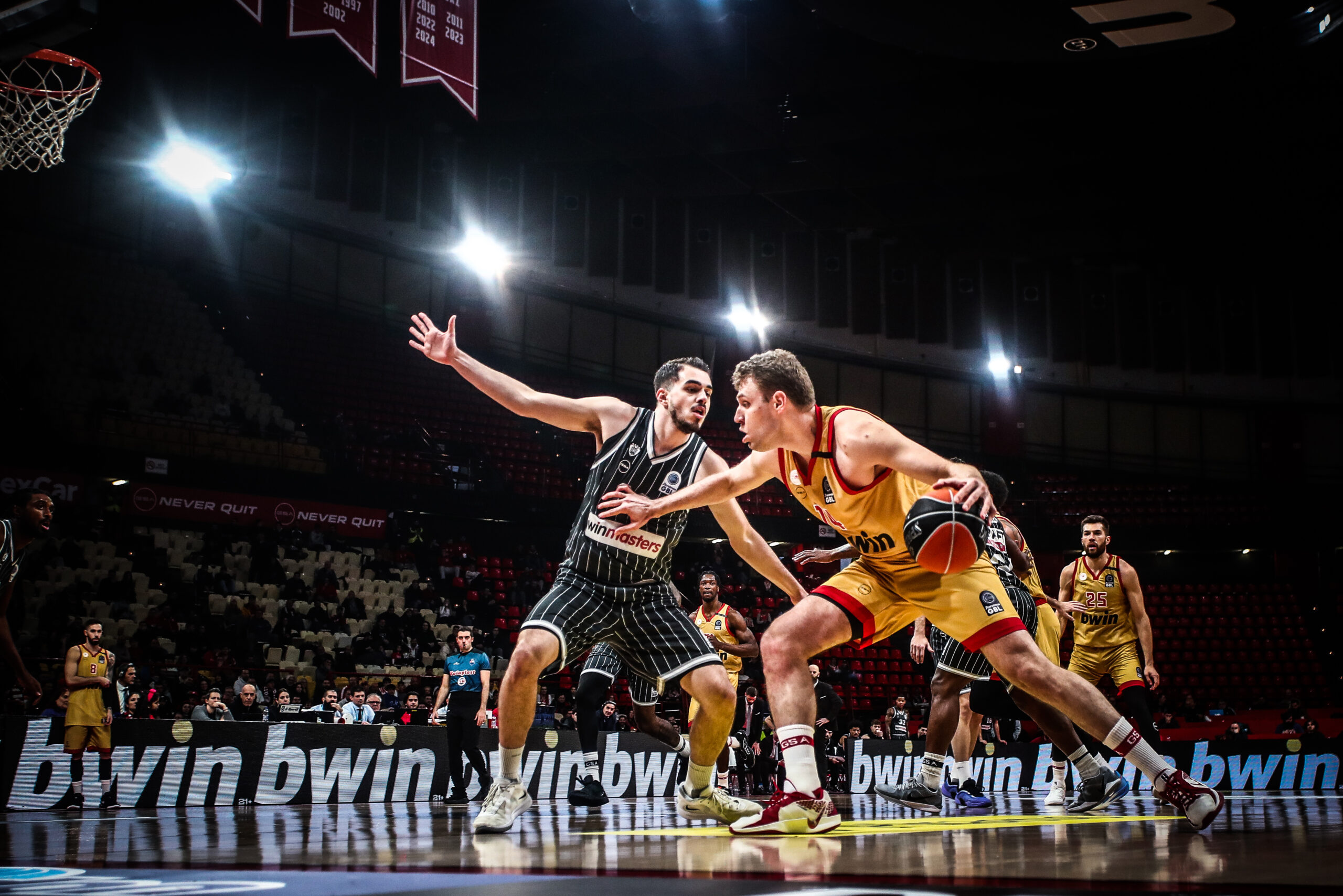 ΠΑΟΚ-Ολυμπιακός: Πού θα δείτε τον μεγάλο ημιτελικό