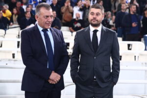 Γκαγκάτσης-Βρούτσης-Κοξένογλου συζήτησαν για το αυτοδιοίκητο υπό τον κίνδυνο παρέμβασης FIFA και UEFA
