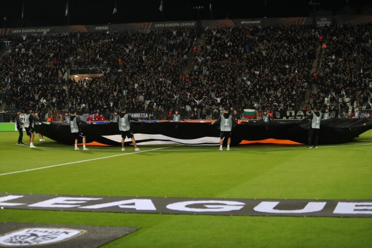 Η UEFA έριξε αρκετά λεφτά στο φετινό Europa League και καθώς βαδίζουμε προς τους «8» της διοργάνωσης, έγιναν γνωστά τα χρήματα που πήρε κάθε ομάδα μέχρι τώρα.