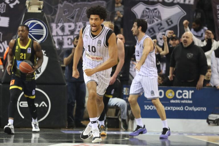Οι δηλώσεις του Τζέικ Φόρρεστερ για την αναμέτρηση του ΠΑΟΚ με τη Φρίμπουργκ
