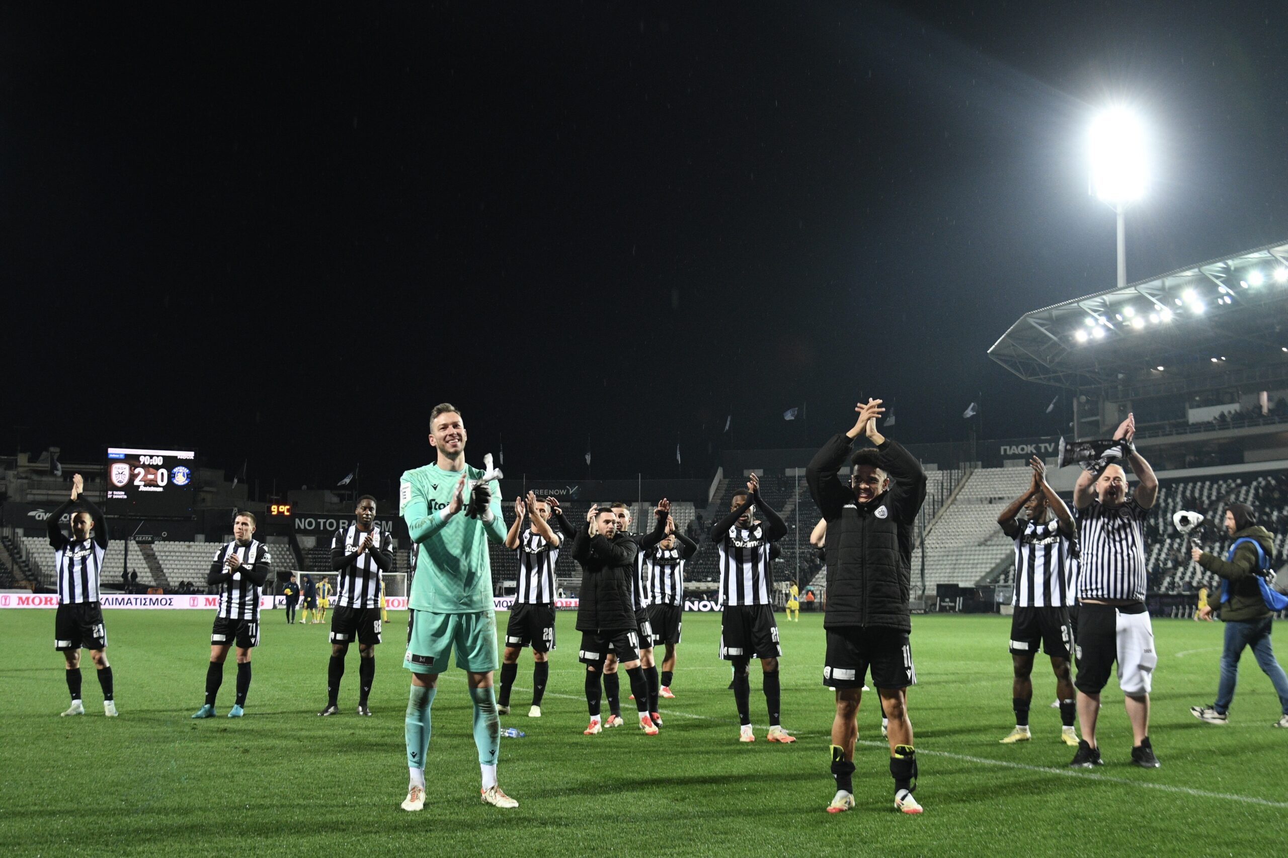 O Σαμάτα και ο...οργανωτής Παβλένκα (vid)