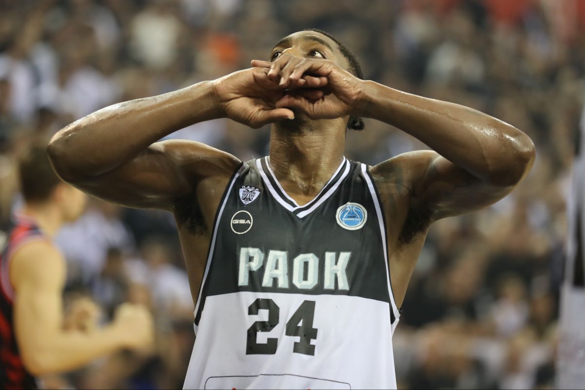 Μπάρτλεϊ: «Νιώθω χάλια αλλά είμαι περήφανος για την ομάδα»