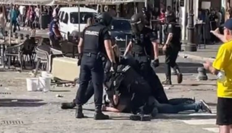 Μπαρτσελόνα-Ρεάλ: Επεισόδια και σύλληψη από την αστυνομία (vid)
