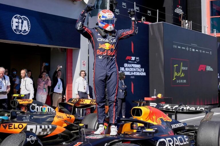 Formula 1: Εντυπωσιακή νίκη του Φερστάπεν στην Ίμολα με στρατηγική-κλειδί