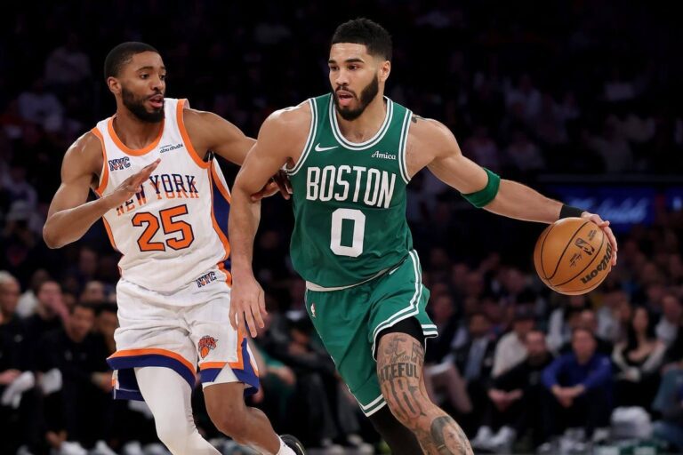 NBA: Μία νίκη μακριά από την έκπληξη Νικς και Τίμπεργουλβς - Σοκ με Τέιτουμ! (vids)