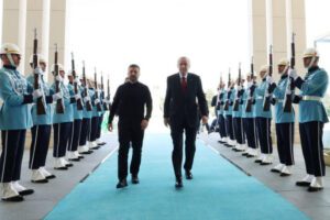 «Φιάσκο» το ραντεβού στην Κωνσταντινούπολη ανάμεσα σε Ουκρανία-Ρωσία