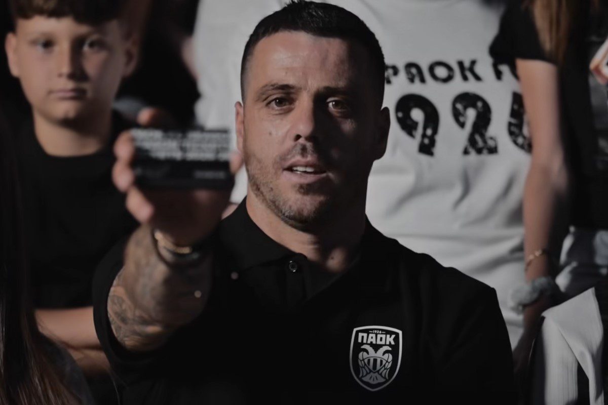 Από το γήπεδο στην κερκίδα ο Βιεϊρίνια - Εντυπωσιακό promo για τα διαρκείας του ΠΑΟΚ (vid)