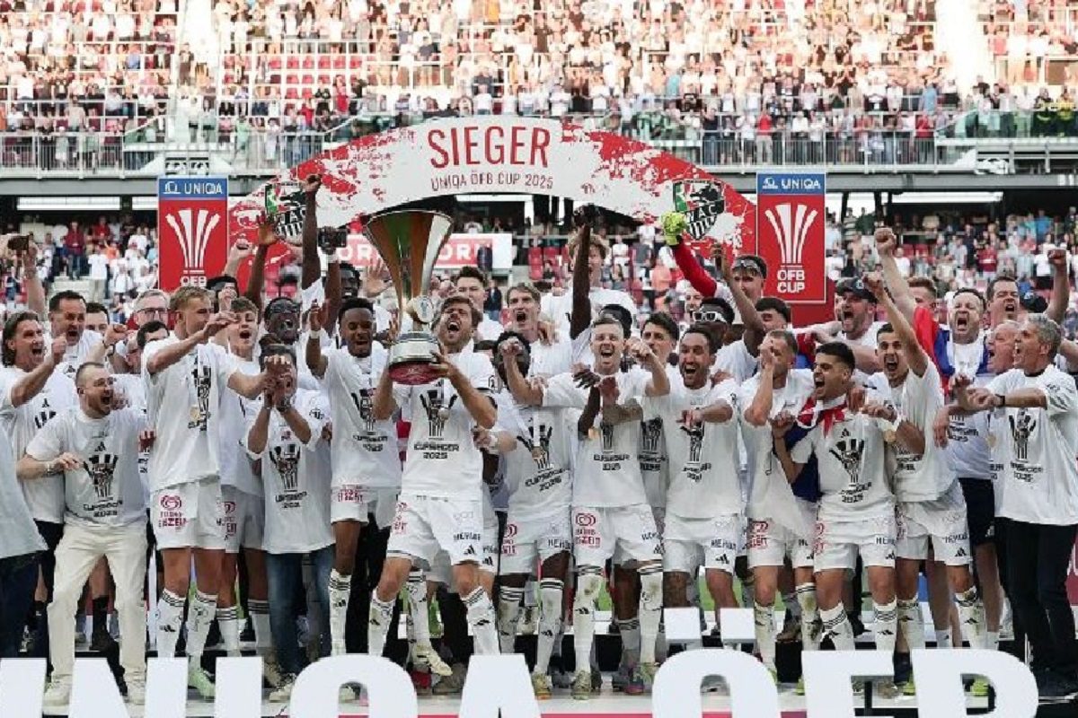 Βολφσμπέργκερ: Έφτασε μία ανάσα από το πρωτάθλημα, πήρε το Κύπελλο και βρίσκεται στο δρόμο του ΠΑΟΚ