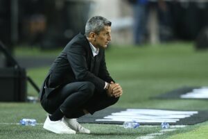 Λουτσέσκου: «Μόνο ένας χαζός δεν θα ήταν ικανοποιημένος, η καλύτερη ομάδα στο τέλος προκρίνεται»