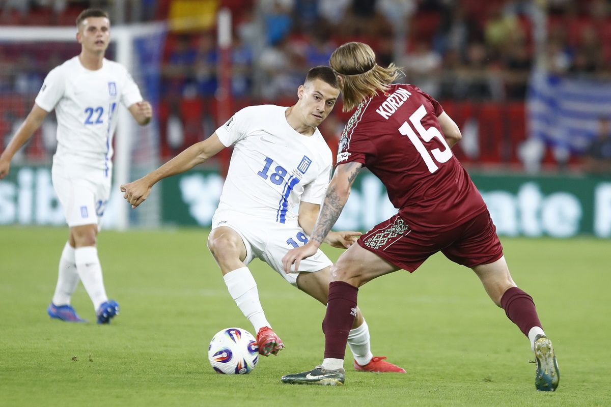 Ελλάδα-Δανία: Ο Γιοβάνοβιτς σκέφτεται ξανά Μπακασέτα αντί Κωνσταντέλια στην ενδεκάδα