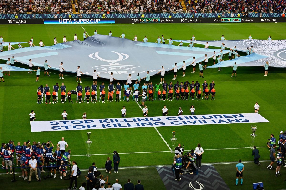 Times: «Την επόμενη εβδομάδα η απόφαση της UEFA για τον αποκλεισμό των ομάδων από το Ισραήλ»