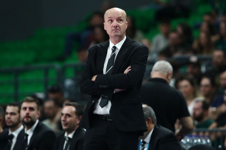 Κίνδυνος απουσίας του Ζντοβτς από τον πάγκο – Αυτός είναι ο λόγος