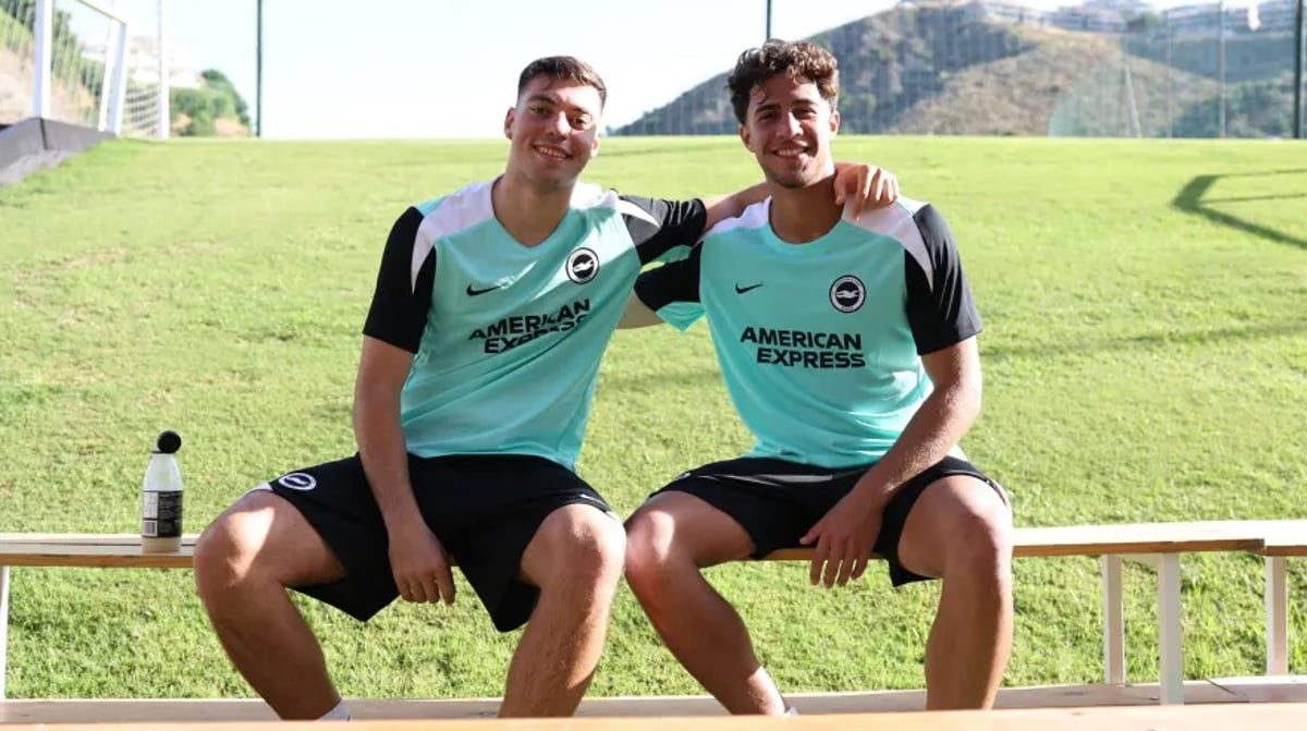 Πρώτη για Κωστούλα στην Premier League - Στον πάγκο μαζί του και ο Τζίμας!
