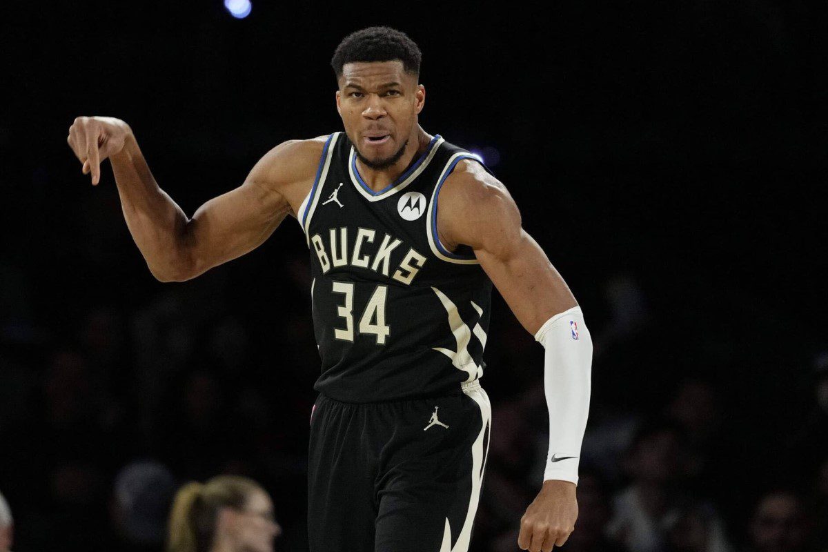 Με ηγέτη, για άλλη μία φορά, τον Γιάννη Αντετοκούνμπο νίκησαν Milwaukee Bucks.