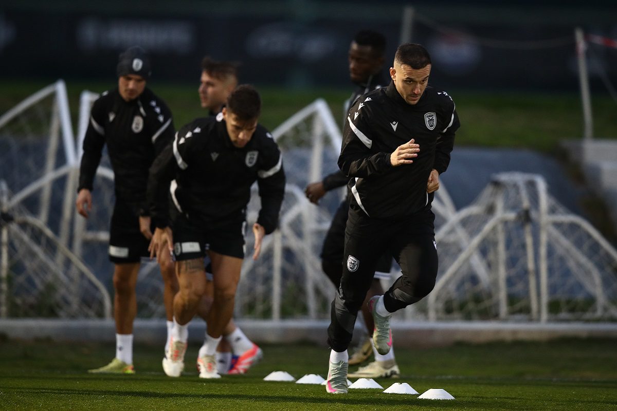 Επέστρεψε ο Σάστρε - Ξανά χωρίς Καμαρά η προπόνηση του ΠΑΟΚ