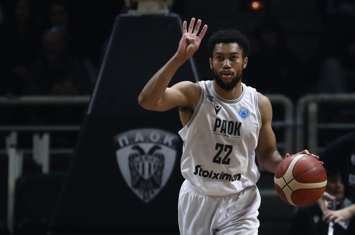 Μπράουν-show στο Παλατάκι: 20 πόντοι, άμυνα-κλειδί και υπογραφή πρόκρισης (vids)