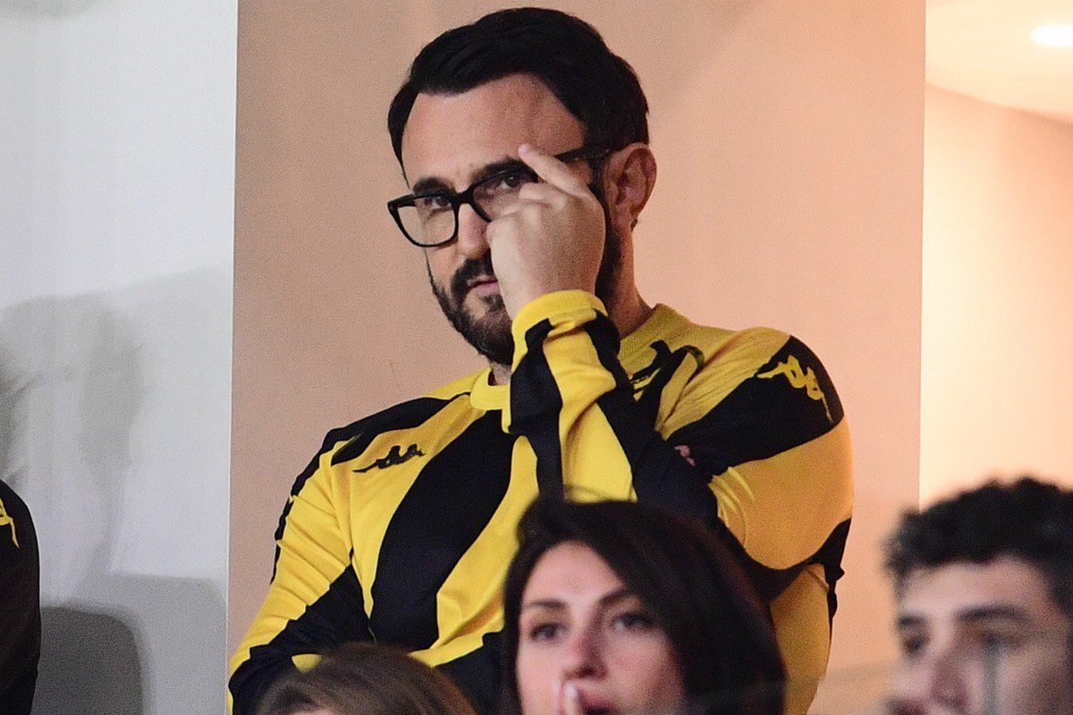 Τα... άκουσε ξανά ο Καρυπίδης παρά τη νίκη του Άρη στο 99'!