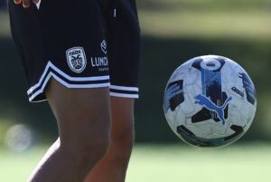 Η «Ασπρόμαυρη»… εισβολή στις μικρές Εθνικές