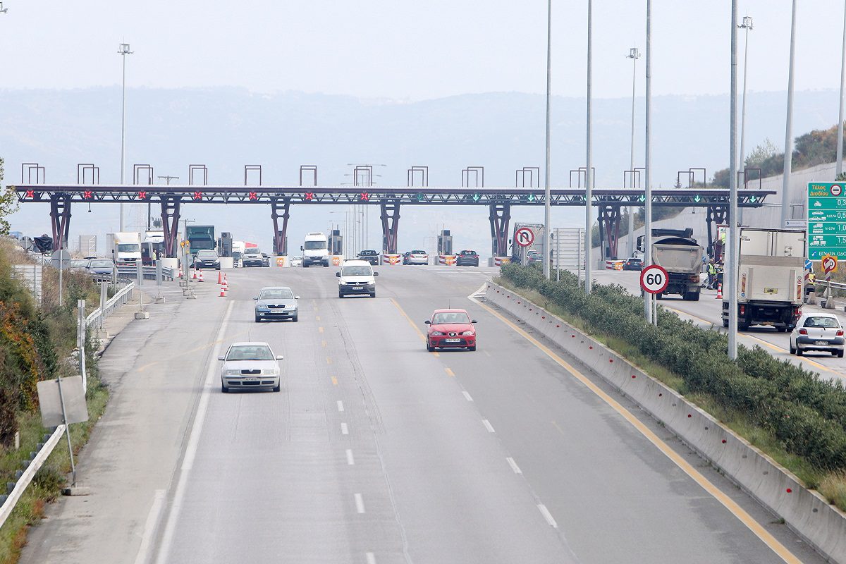 Θεσσαλονίκη: Απίστευτο! Έκλεψαν e-pass του Δήμου και περνούσαν διόδια στη νότια Ελλάδα