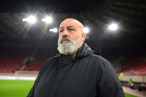 Καραπαπάς: Φουλ επίθεση σε Λανουά - «Νομίζει η διαιτησία είναι χωράφι του»