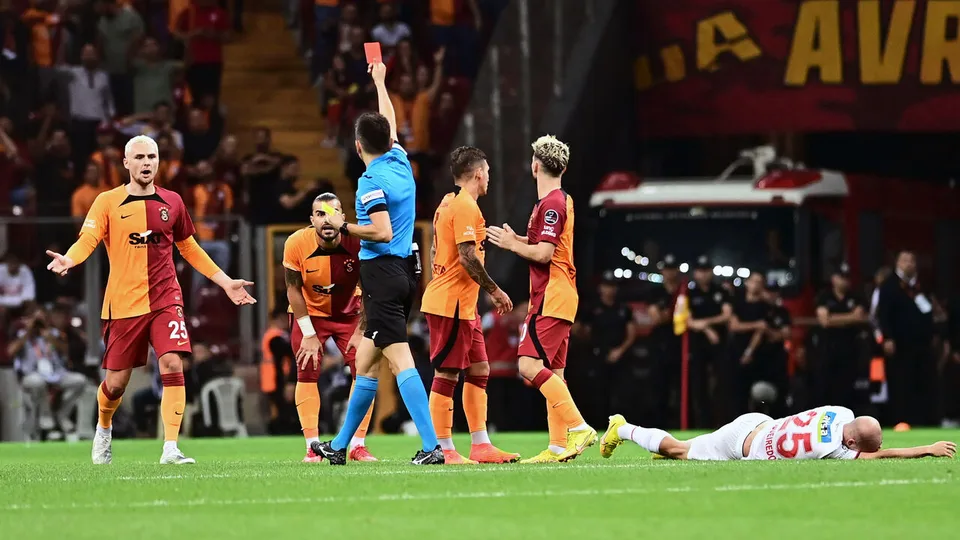 Σκάνδαλο στοιχηματισμού στην Τουρκία: 29 συλλήψεις, ανάμεσά τους παίκτες και πρώην παράγοντες της Γαλατασαράι