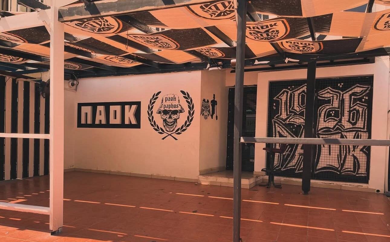 «Ασπρόμαυρη» αποβίβαση στην Κύπρο - Ο ΣΦ ΠΑΟΚ ετοιμάζει καυτή υποδοχή πριν τον Παφιακό! (pic)