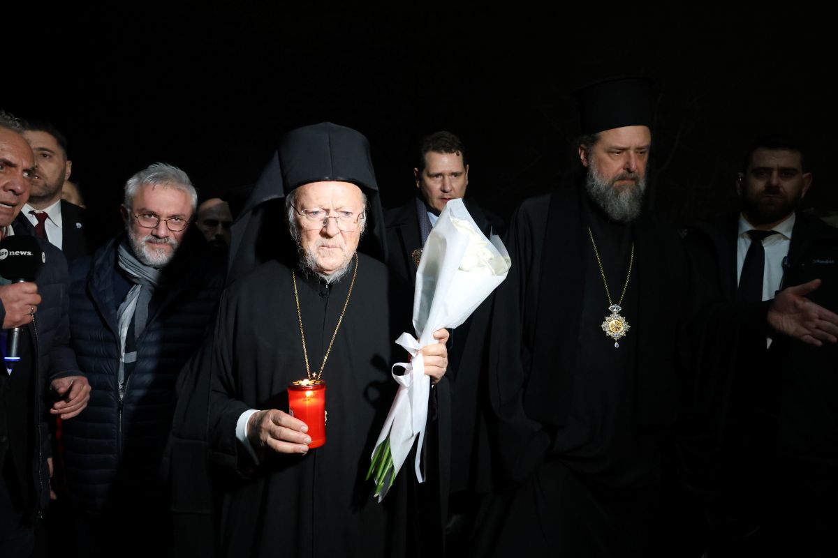Ο Πατριάρχης Βαρθολομαίος βρέθηκε στην Τούμπα και τέλεσε τρισάγιο