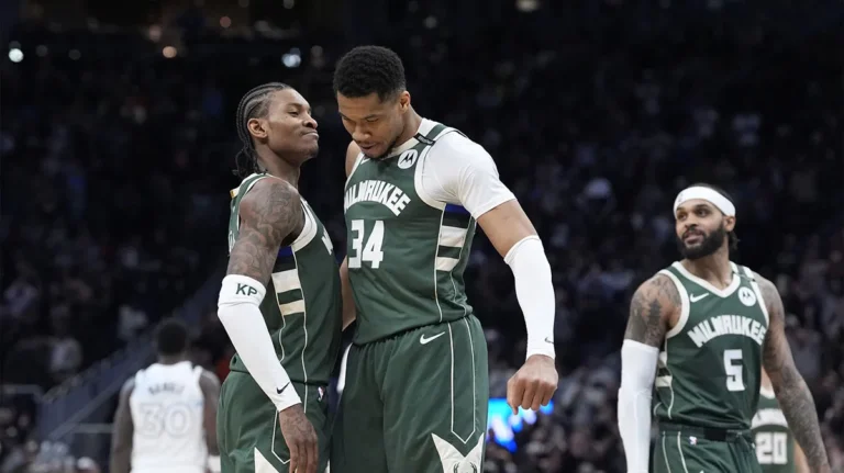 NBA: Γιάννης Αντετοκούνμπο και Πόρτερ Τζούνιορ «σάρωσαν» το Σακραμέντο (vids)