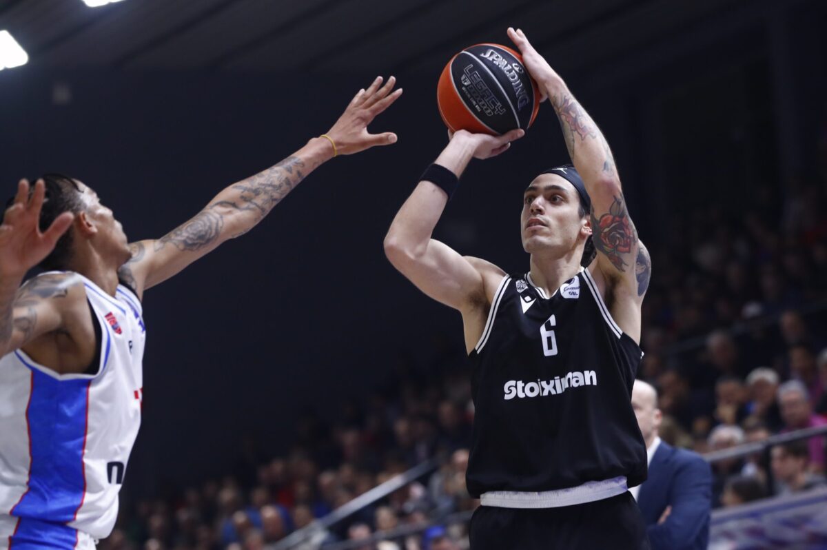 Διπλό χαρακτήρα στη Γλυφάδα: η παρακάμερα της ανατροπής του ΠΑΟΚ (vid)