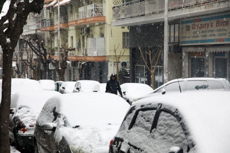 Καιρός: Χιόνια στη Θεσσαλονίκη! – Η πρόγνωση του Σάκη Αρναούτογλου (vid)