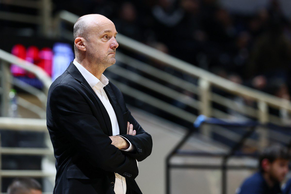 Ζντοβτς: «Αυτά πρέπει να κάνουμε κόντρα στον Παναθηναϊκό»