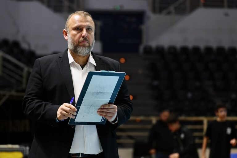 Μαμάης: «Συγκεντρωμένοι σε κάθε φάση - να κρατήσουμε την υποδοχή μας»