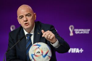 Ινφαντίνο: «Ο αποκλεισμός δεν έφερε αποτέλεσμα» - Ανοίγει θέμα επιστροφής της Ρωσίας