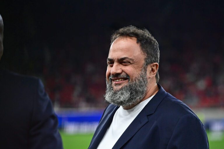 Μαρινάκης σε παίκτες: «Στο τέλος εμείς θα είμαστε Πρωταθλητές»