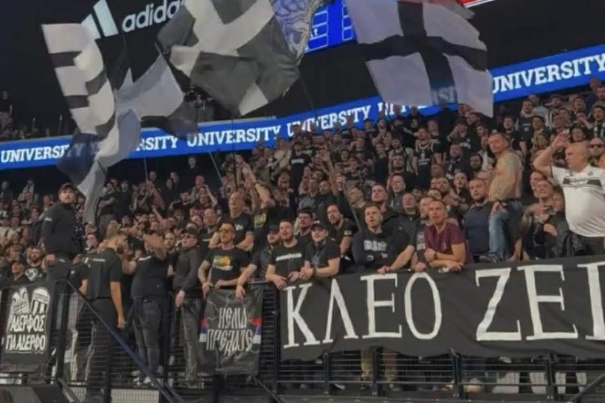 Πανό της Παρτιζάν για τον Κλεομένη στο Παρίσι (vid)