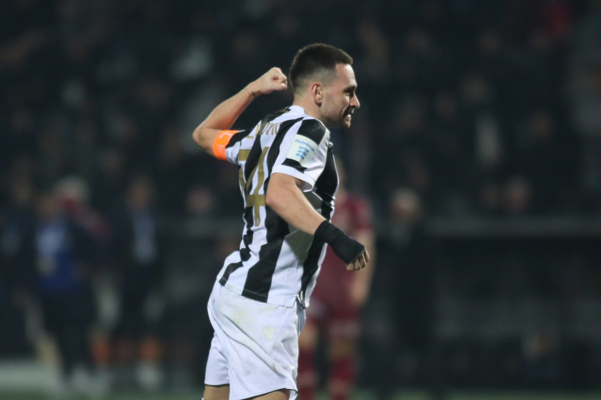 Επική στιγμή με Ζίβκοβιτς: «Τώρα το λεωφορείο φεύγει και δεν ξέρω πως θα γυρίσω σπίτι»