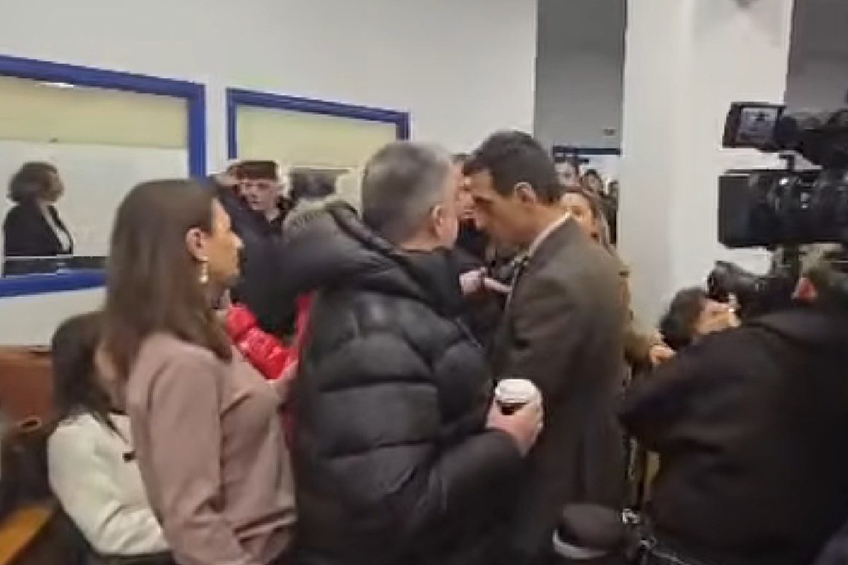 Δίκη Τεμπών