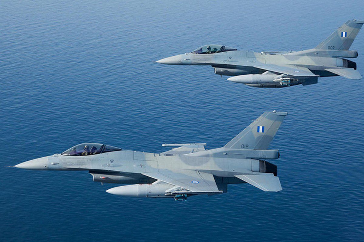 Συναγερμός στην Κύπρο για ύποπτο αντικείμενο - Ελληνικά F-16 το διερεύνησαν