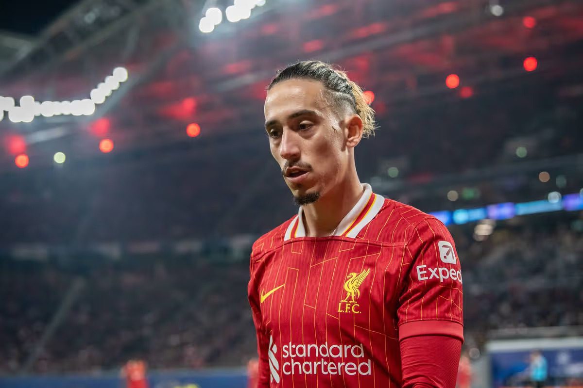 Σενάρια αποχώρησης για Κώστα Τσιμίκα - Η «ανανέωση» της Λίβερπουλ τον φέρνει στην πόρτα της εξόδου