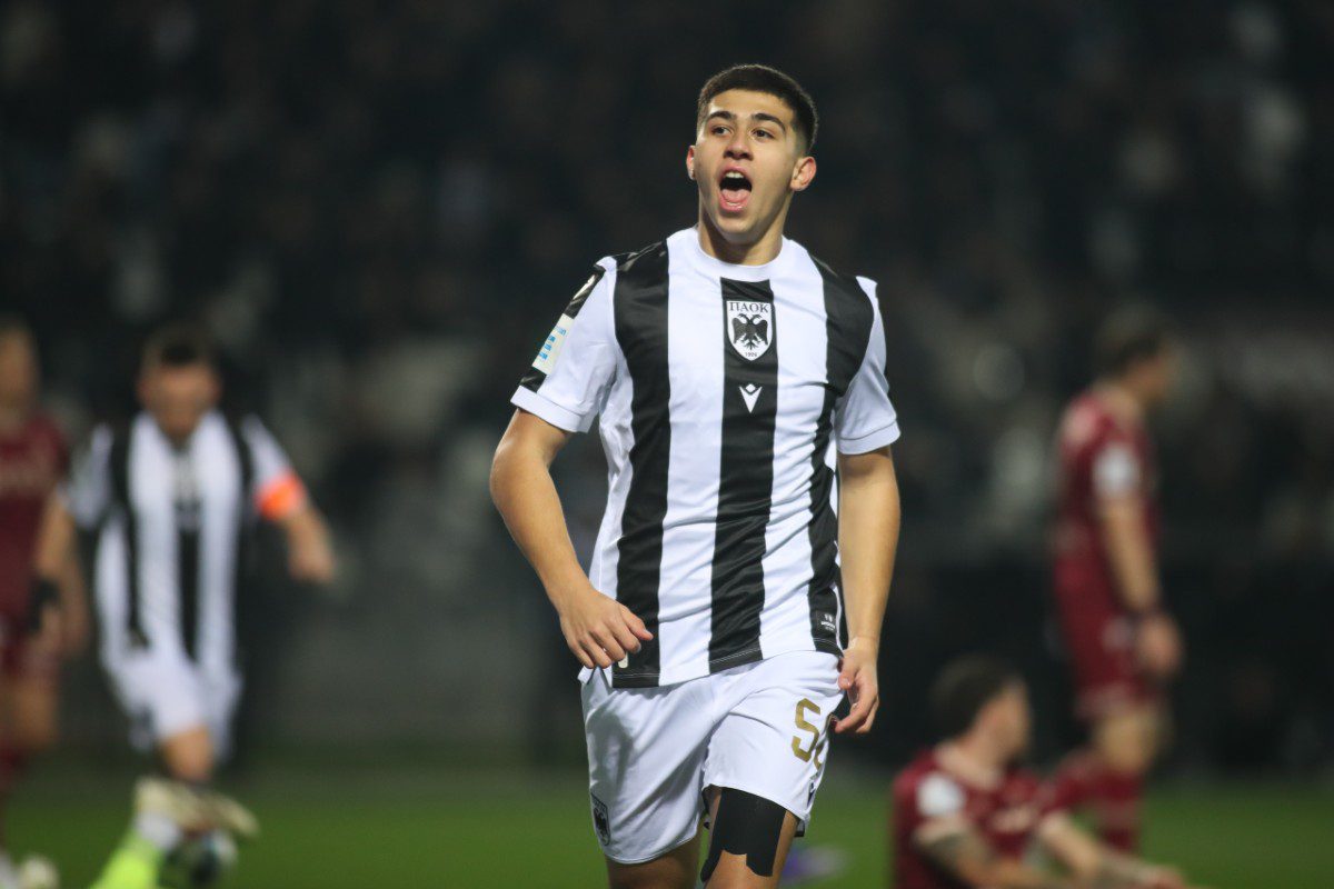 Ο Χατσίδης για ΠΑΟΚ, Λουτσέσκου και τίτλους - Το γκολ που δεν ξεχνά και η αποθέωση στους συμπαίκτες του (video)