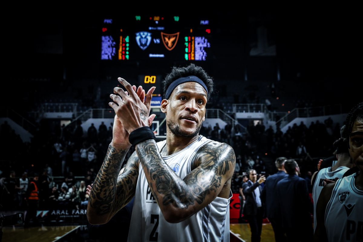 Μέλβιν: «Μπήκαμε και παίξαμε για τον ΠΑΟΚ και τη φανέλα του...»