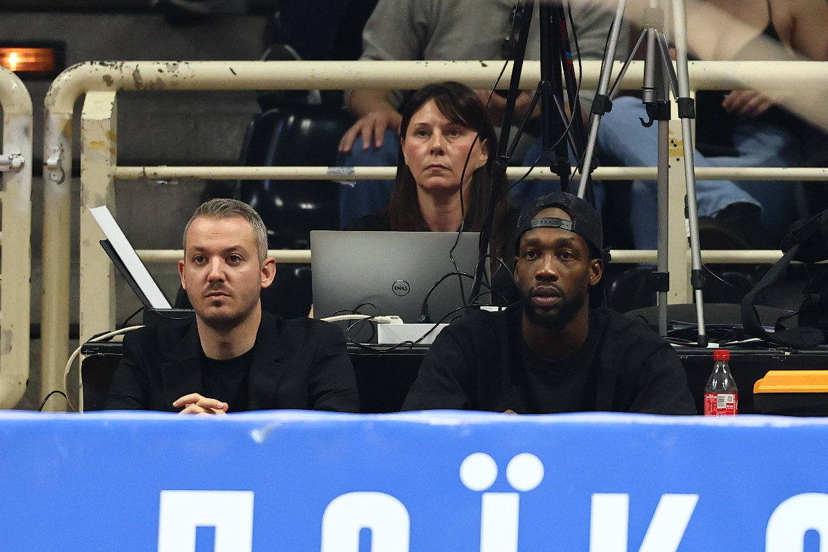 Στο Παλατάκι ο Μπέβερλι για να παρακολουθήσει το ΠΑΟΚ - Παναθηναϊκός (pics+vid)