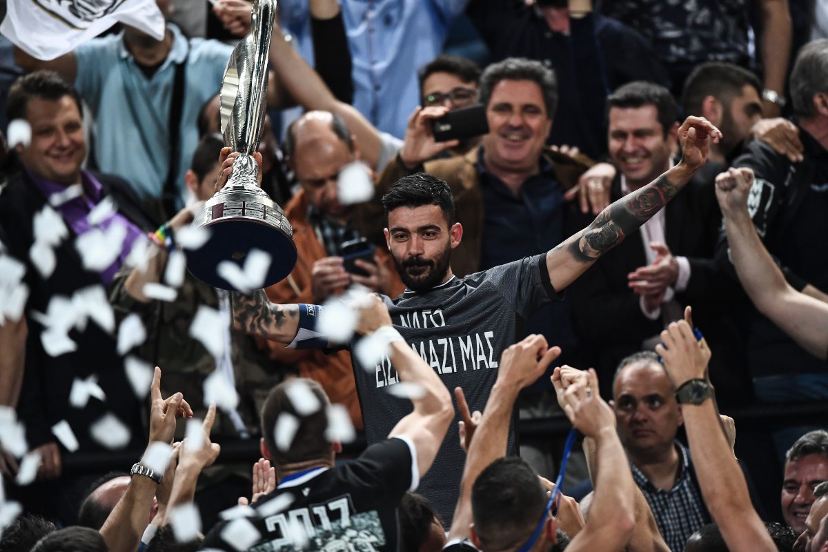 100 χρόνια ΠΑΟΚ: Η νύχτα που ο Δικέφαλος «έσπασε» την κατάρα και ο Λευκός Πύργος... κάηκε