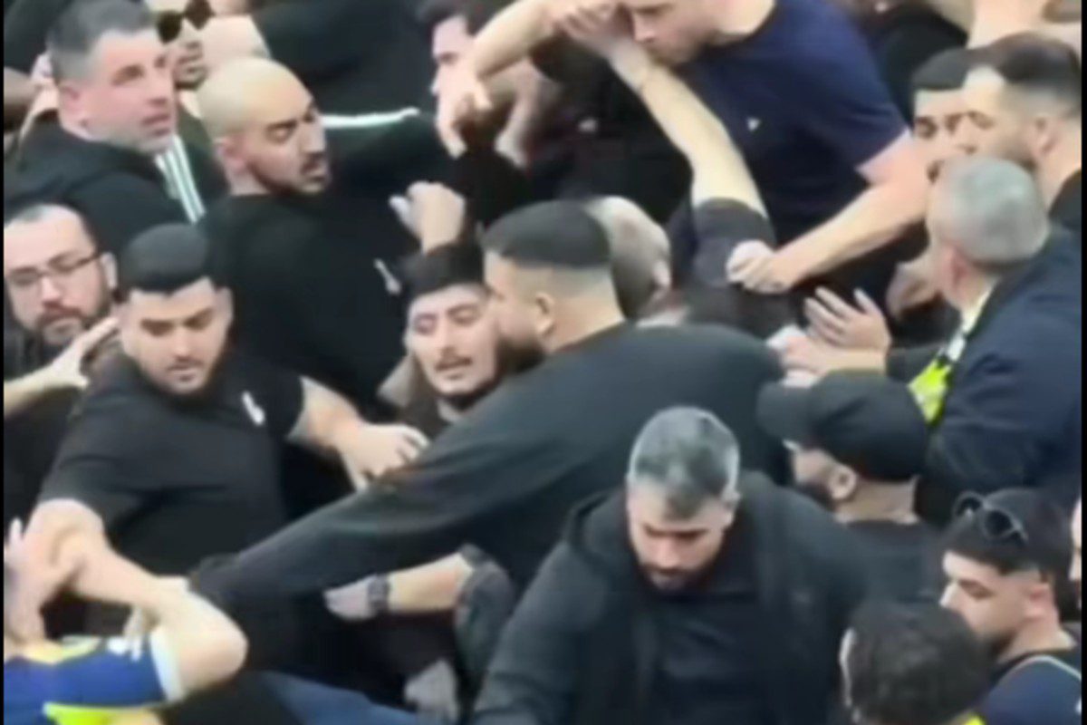 Οπαδοί της Φενέρμπαχτσε έπαιξαν ξύλο μεταξύ τους στο Μόναχο (video)