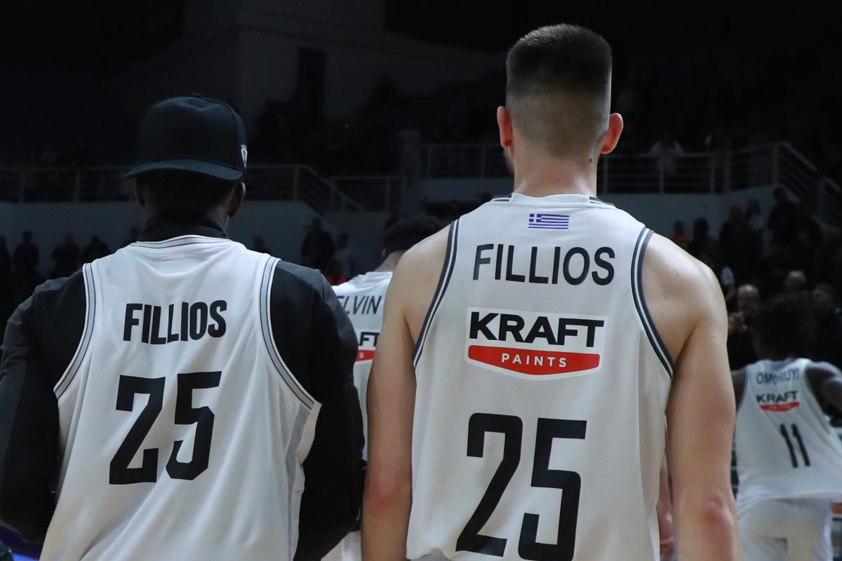 ΠΑΟΚ - Καρδίτσα: Μπέβερλι με φανέλα Φίλλιου και… αποθέωση στην παρακάμερα (video)