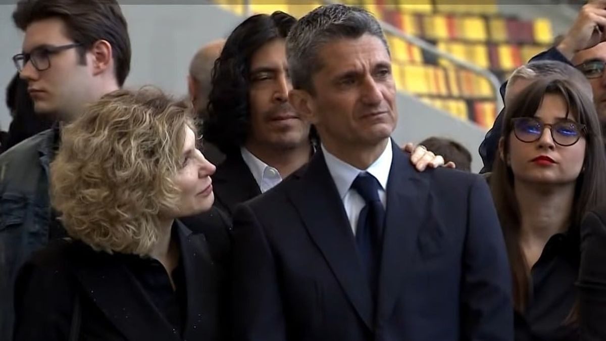 Λουτσέσκου: «Λύγισε» μπροστά στο αντίο των οπαδών της Ντιναμό στον Μιρτσέα (video)