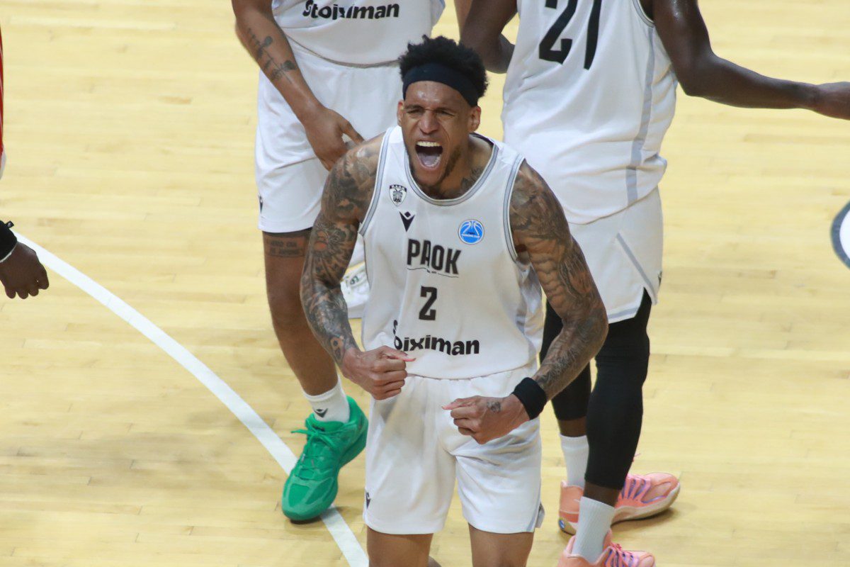 Ο ΠΑΟΚ πήρε μία τεράστια νίκη απέναντι στη Μούρθια στο «φλεγόμενο» Παλατάκι, επικρατώντας των Ισπανών με και κάνοντας ένα καθοριστικό βήμα για την πρόκριση στον μεγάλο τελικό του FIBA Europe Cup με προβάδισμα . Το σύνολο του Μπούτσκου έπαιξε με ψυχή και πάθος από το πρώτο λεπτό, αντέχοντας την πίεση της ισπανικής ομάδας, με τους Μέλβιν, Ταϊρί και Μουρ να κάνουν «κατάθεση ψυχής» και