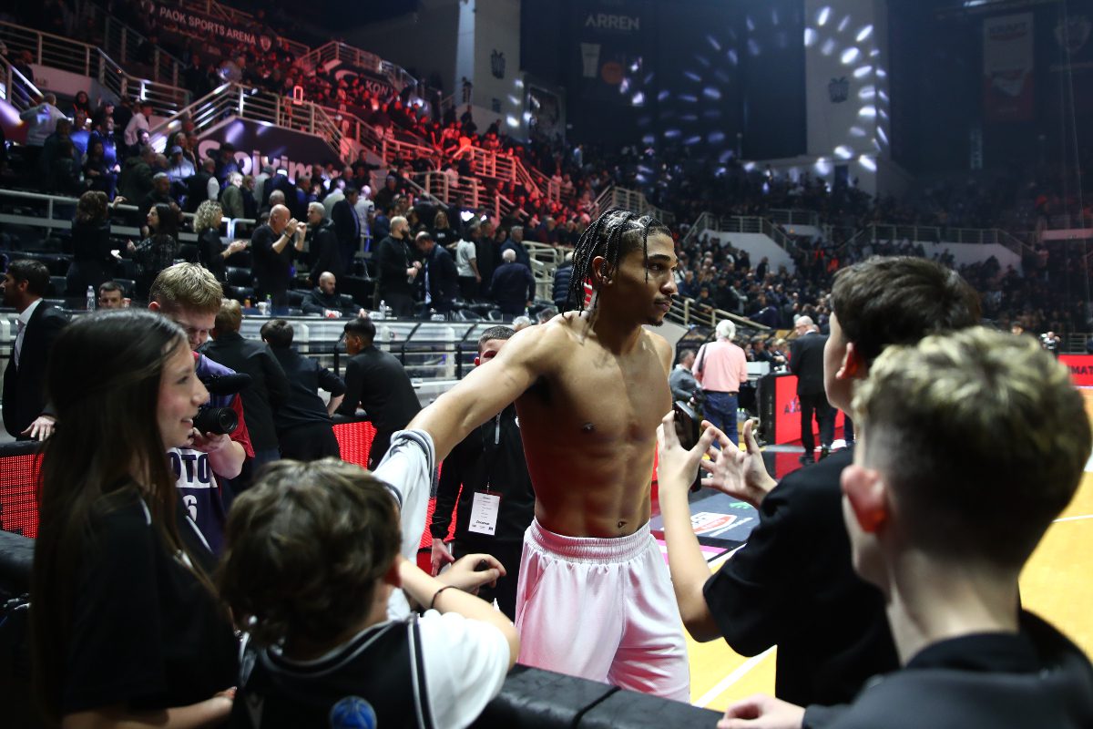 Στο τέλος μιλάει ο... Ταϊρί (video)